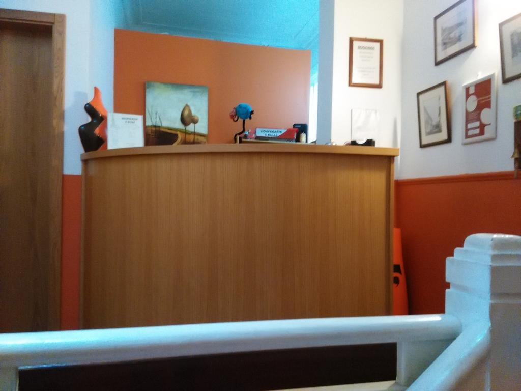 Hospedaria 5 Bicas أفيرو المظهر الخارجي الصورة